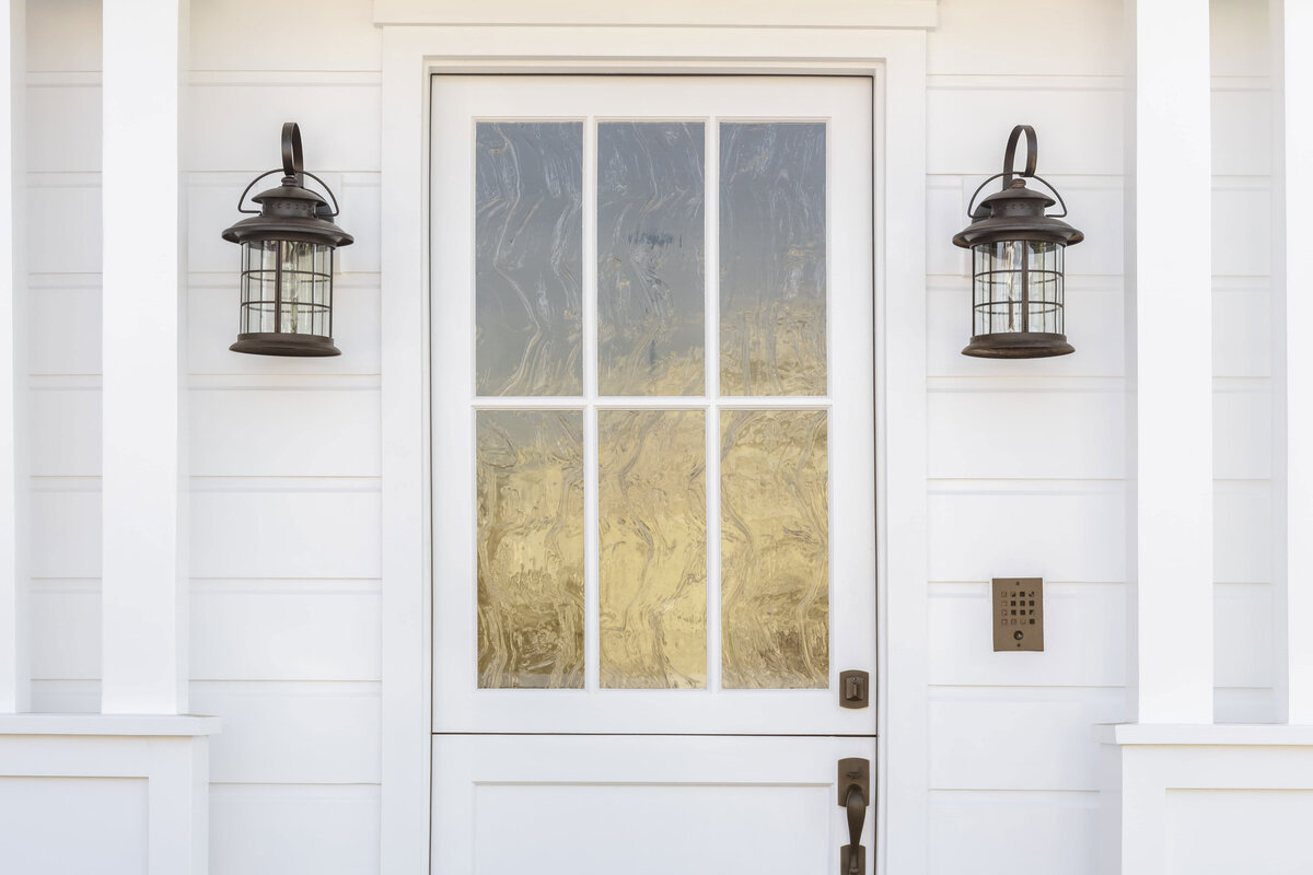 west-south_exteiror lantern lights white door old glass