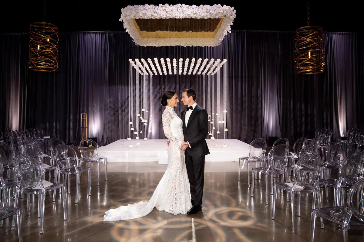 335_thecouple_Bob&DawnDavisPhotography