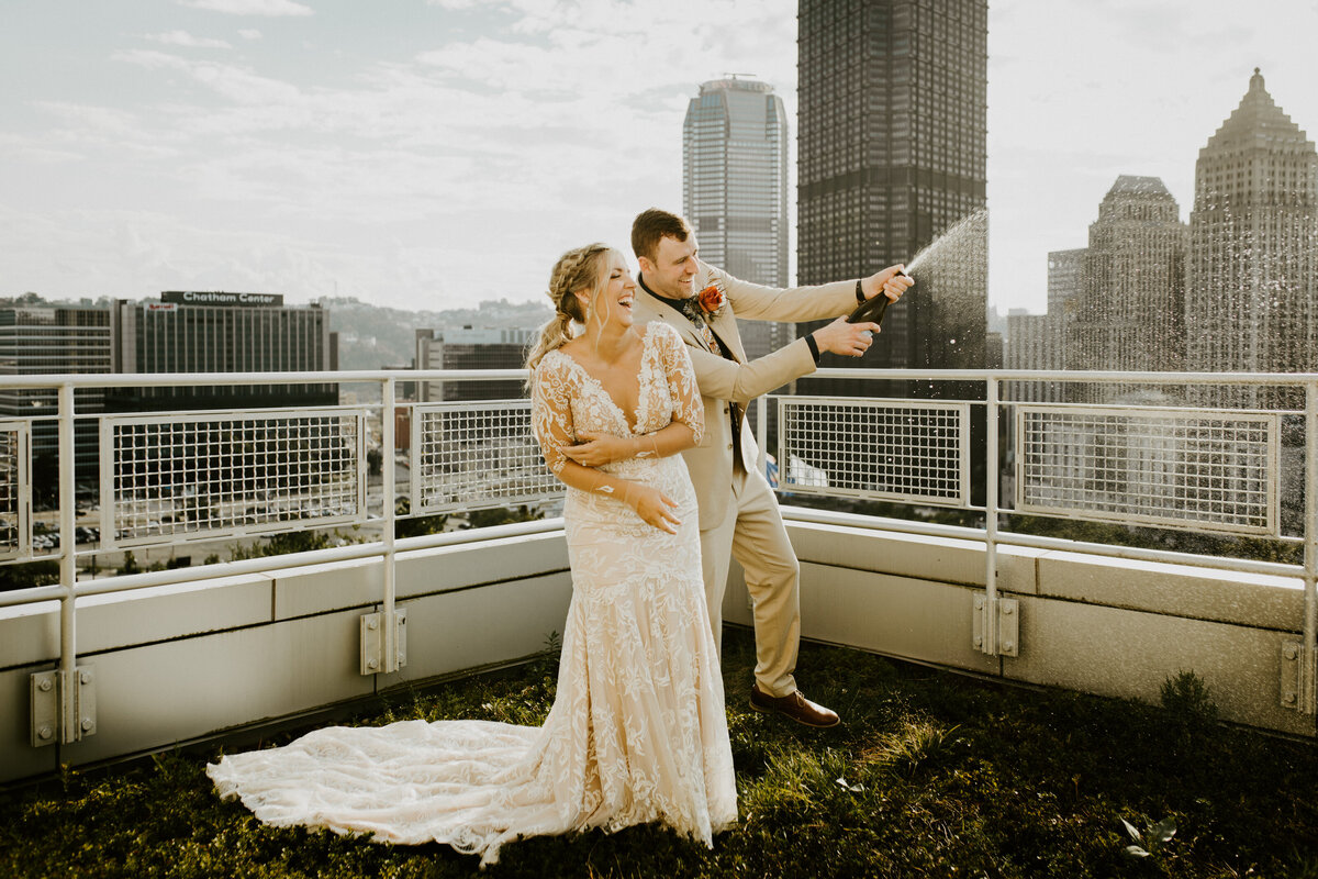 Pittsburgh wedding photographer