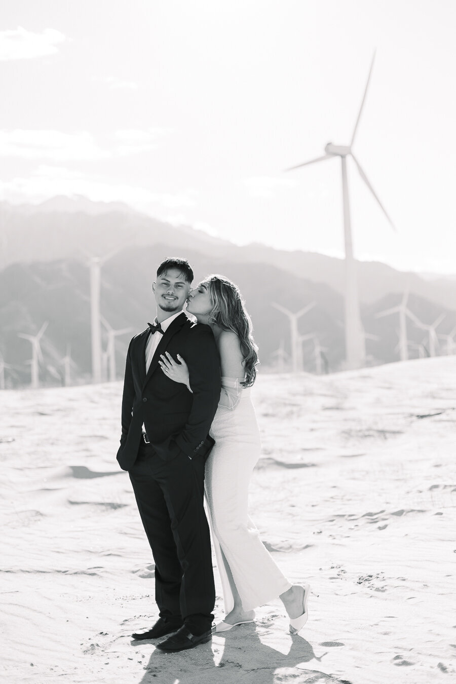 palm-springs-windmills-engagement-photo-session-brenda-nunez-photography
