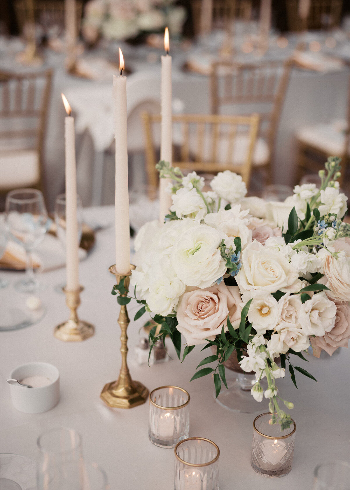 ChicagoWeddingPhotographer_KateKaplanPhoto_TheDusinas2025-749