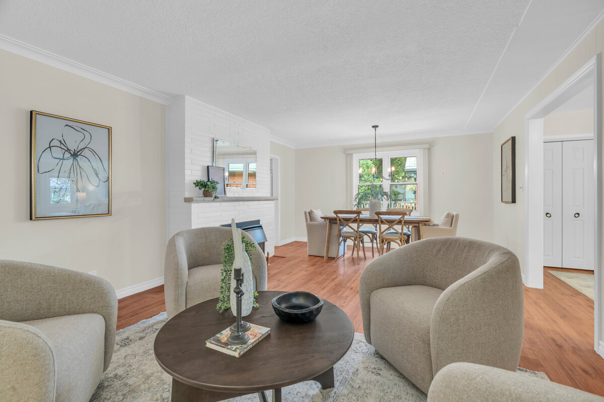 016-32Elginfield-16