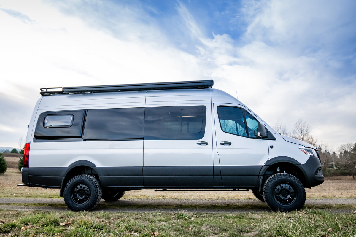 1_Silvy_111_BenchmarkVehicles3