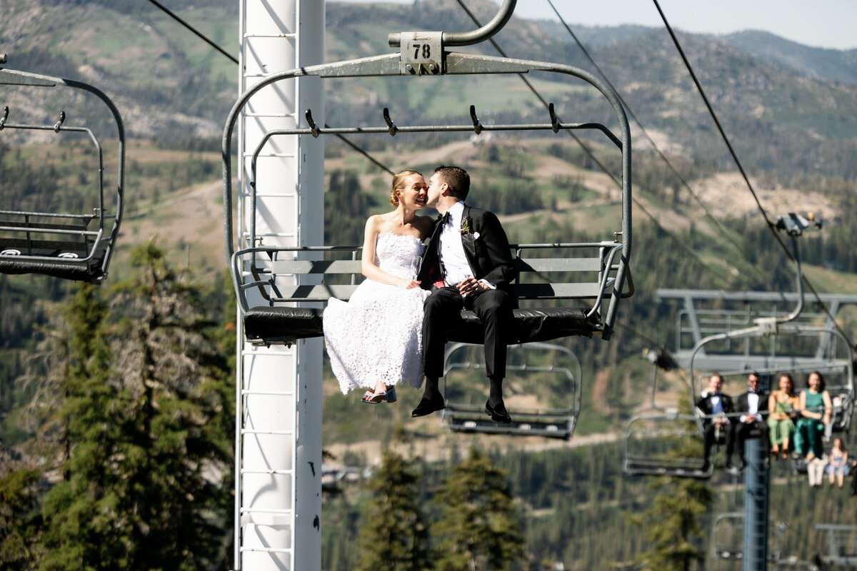 Lake_Tahoe_Ski_Resort_Wedding_023