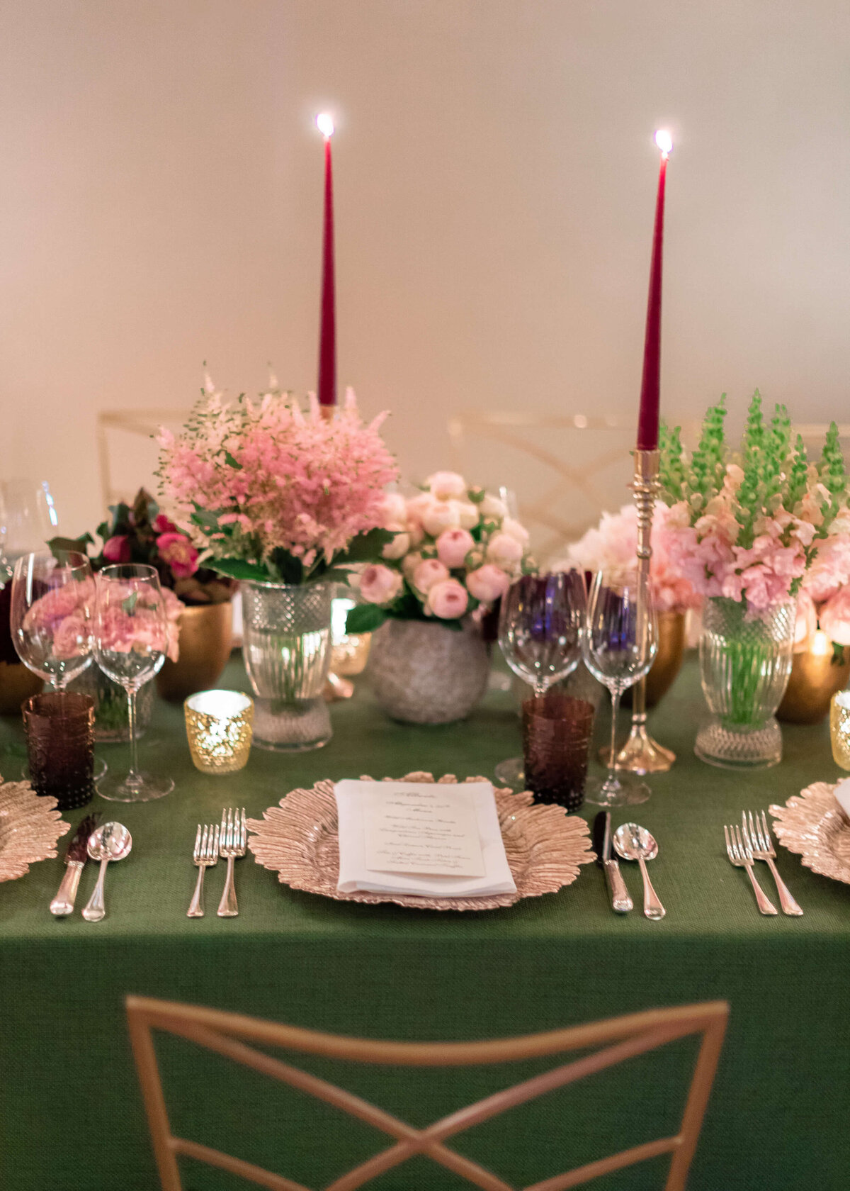 chloe-winstanley-events-gsp-candlelit-tablescape-wildabout-flower