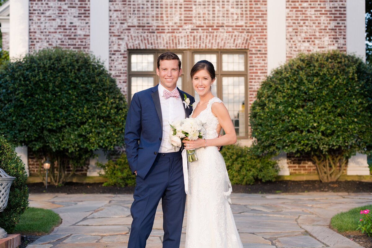 38_couple_in -golden-hour-at halmiton-farm-golf-club-wedding_6107