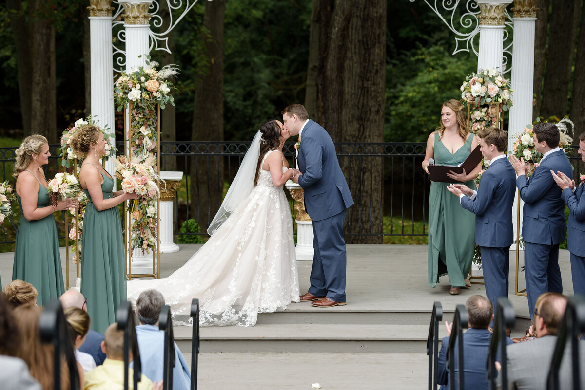 wedding at Grand Pacific Gardens