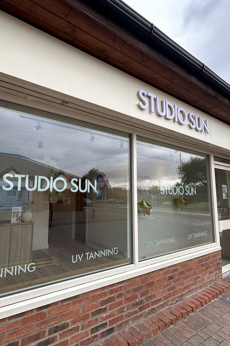ellis-signs-tanning-salon-signage-newcastle-gateshead-north-east
