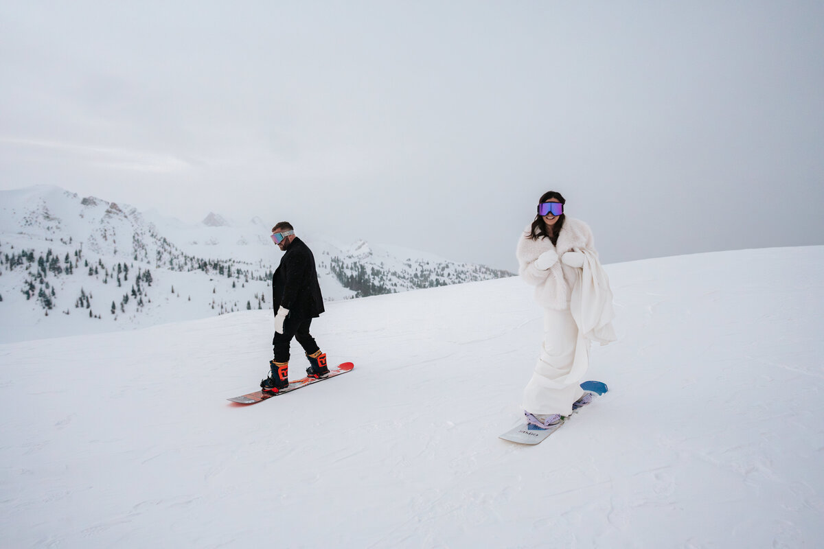 ski-elopement-banff-elope-wilder