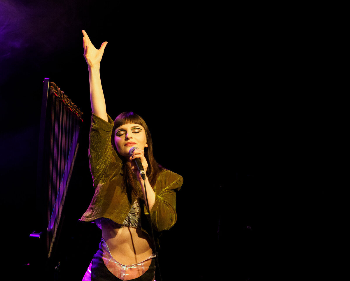 MEDUSEE texte, conception Léna Bokobza-Brunet : jeu Léna Bokobza-Brunet, Chloé Lasne, Léa Moreau : assistanat à la mise en scène Flavien Beaudron Compagnie ULTIMATO _3190080