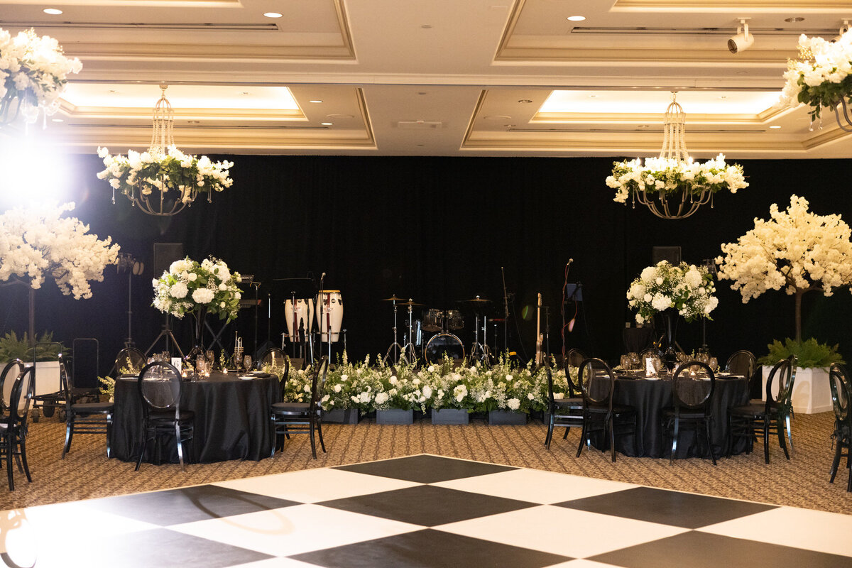 Paradise-Valley-Country-Club-Wedding-Arizona-Photographer-66