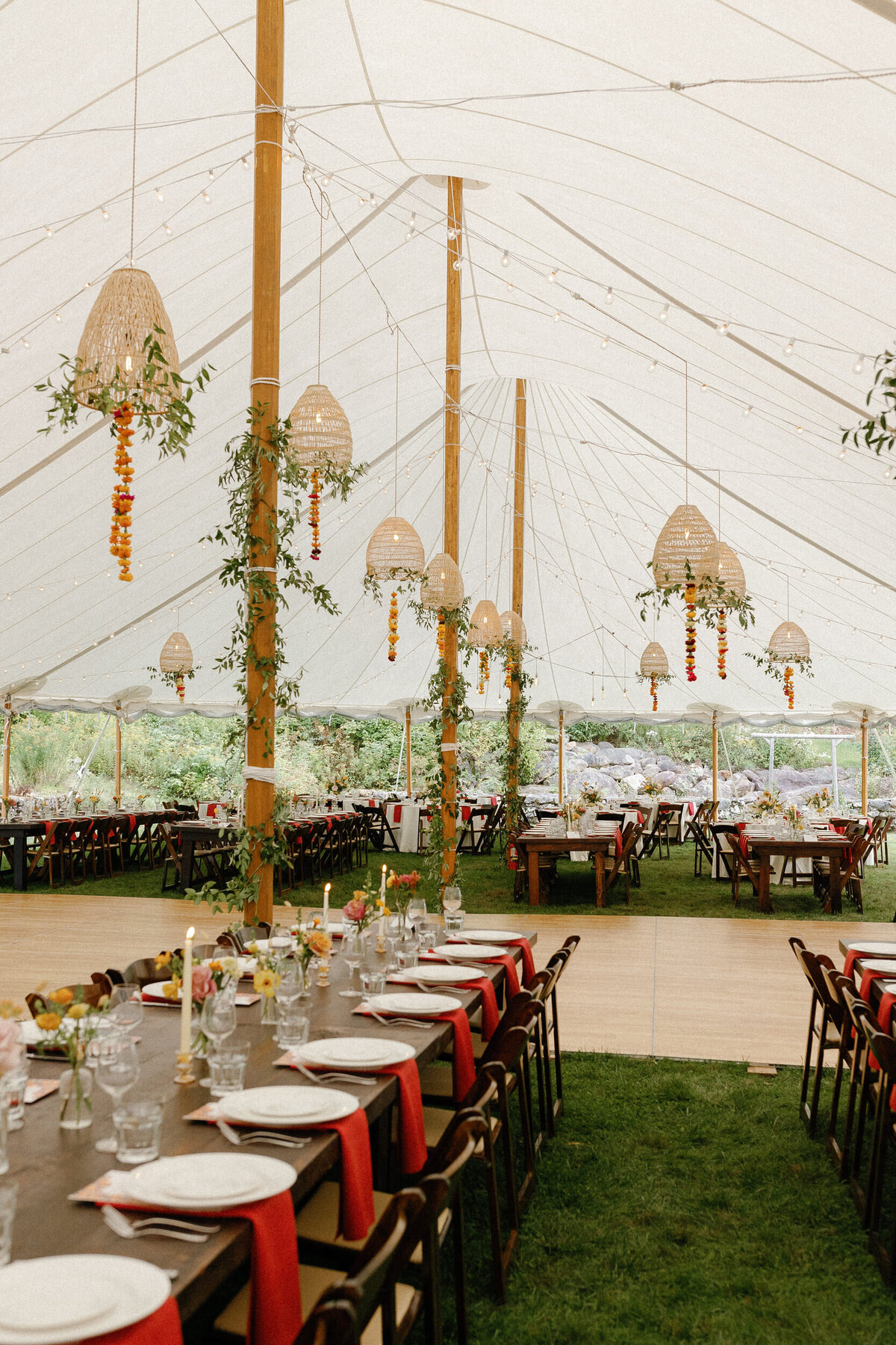 Lakefalls_Lodge_NH_Indian_Wedding_LevKuperman_068