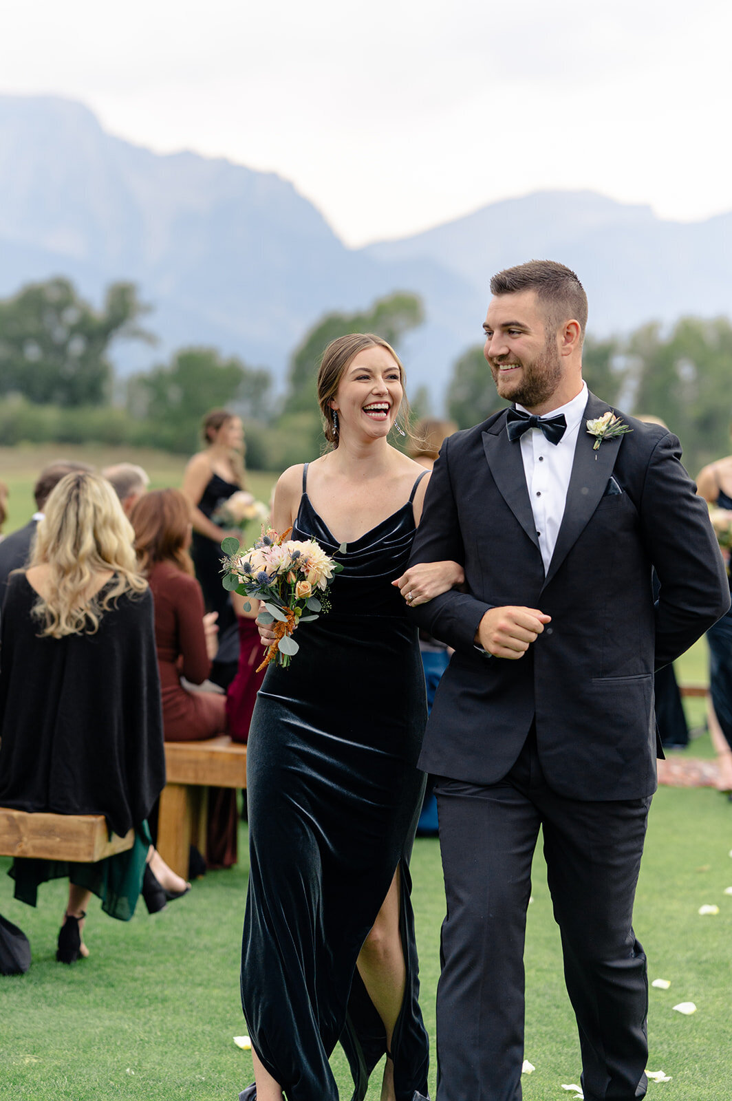 Jackson-Hole-Golf-And-Tennis-Wedding-Fall- JK-Foxtails-Photography-076