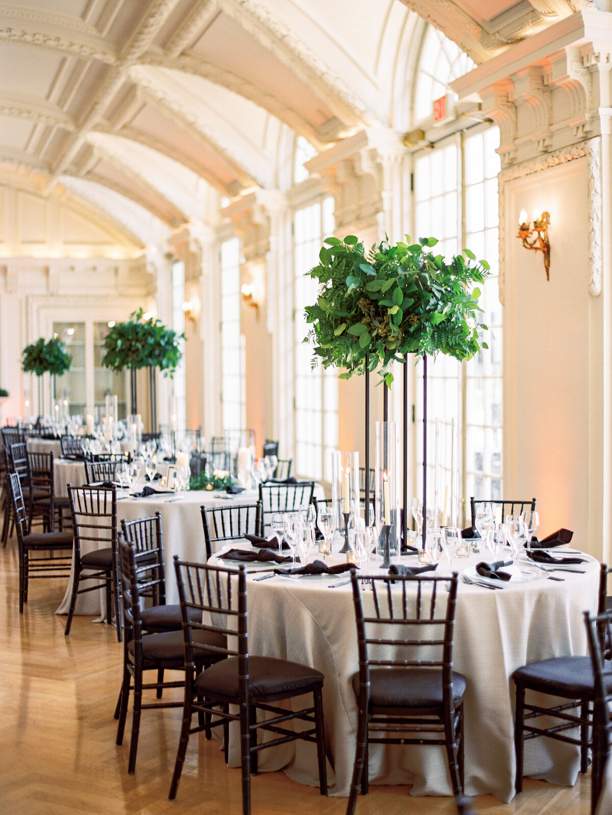 Austin+Taylor_Wedding_FoxtailCo-560