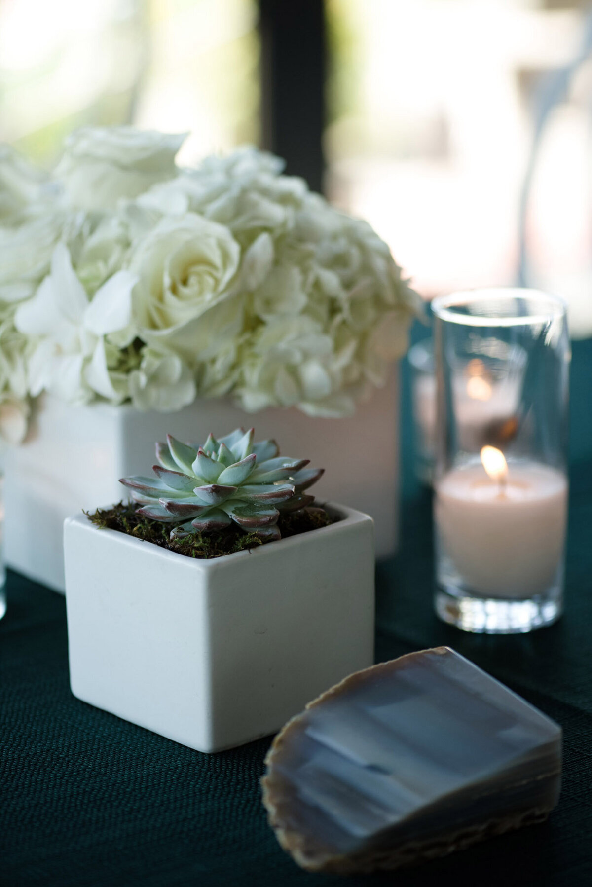5-2016-balance-reverie-retreat-cameron-and-kelly-studio-sanctuary-camelback-mountain-resort-weddings-by-dzign-5