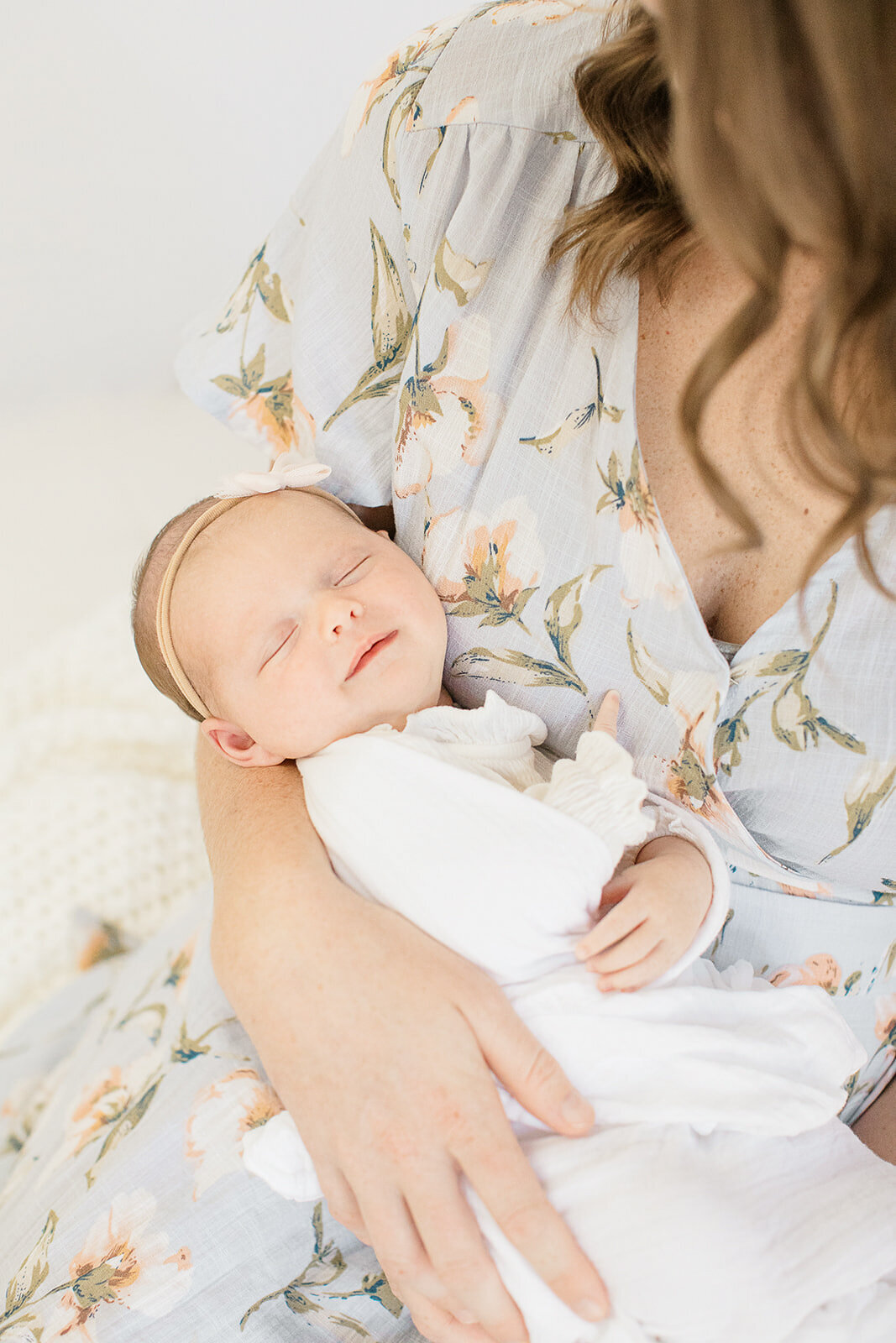 newborn photographer in crestview fl