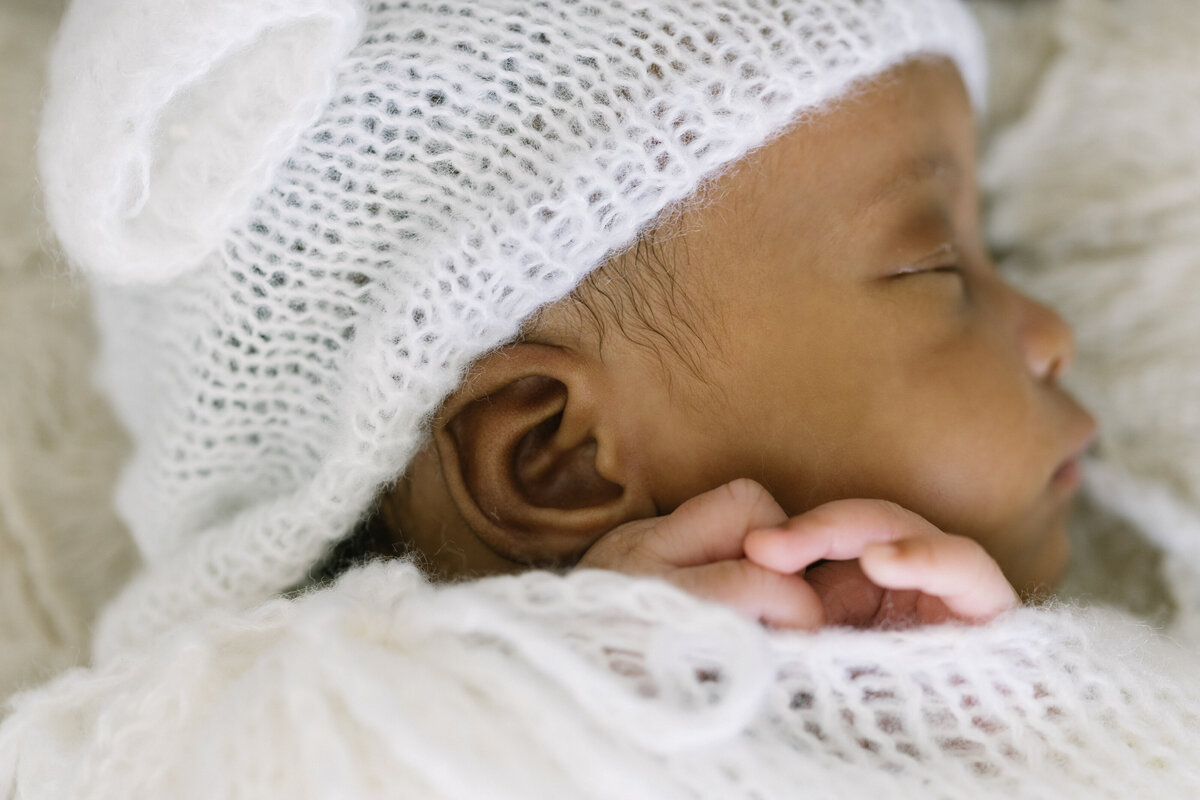 West-Palm-Beach-Newborn-Photographer1H2A3974