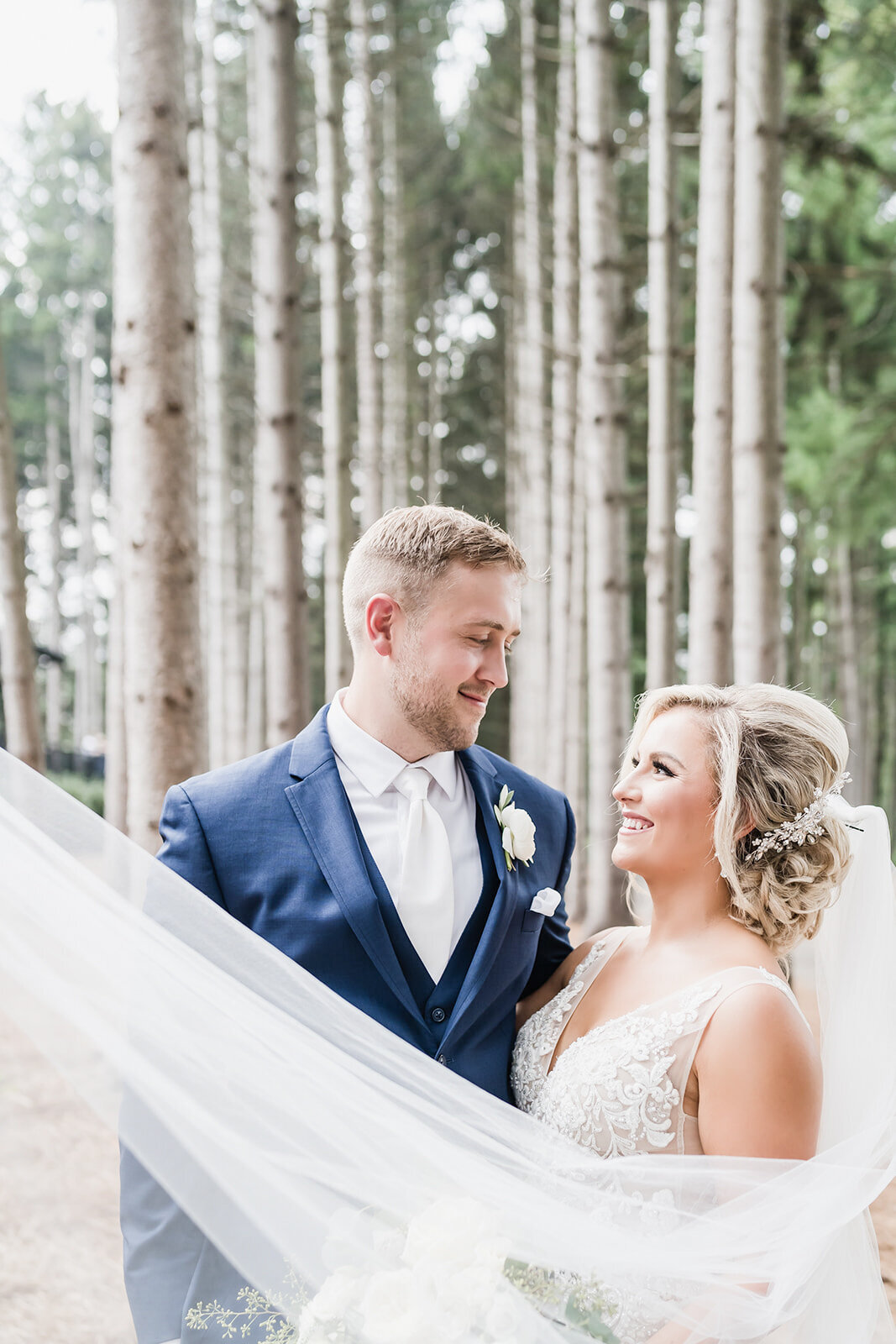 A chic black tie summer Shepherd's Hollow Golf Club Wedding