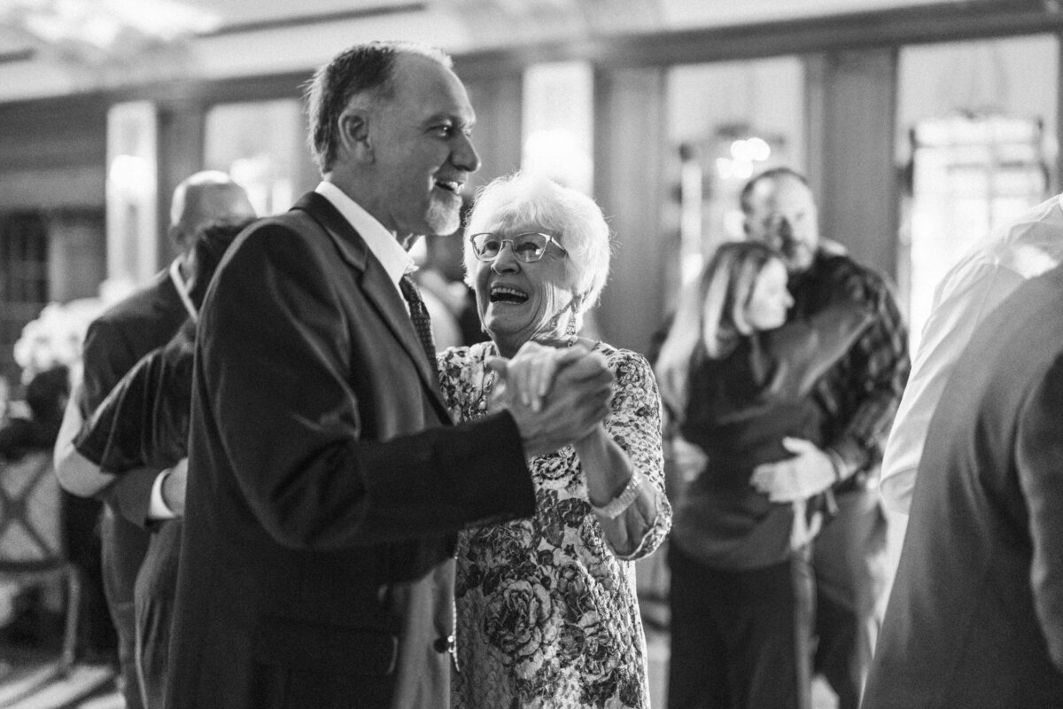 older-couple-having-fun-at-reception