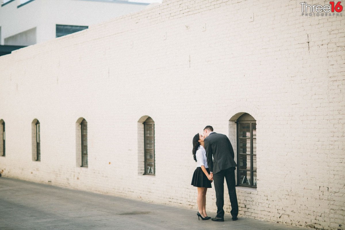 Old Pasadena Engagement Photos Los Angeles County Weddings Professional Photography Urban