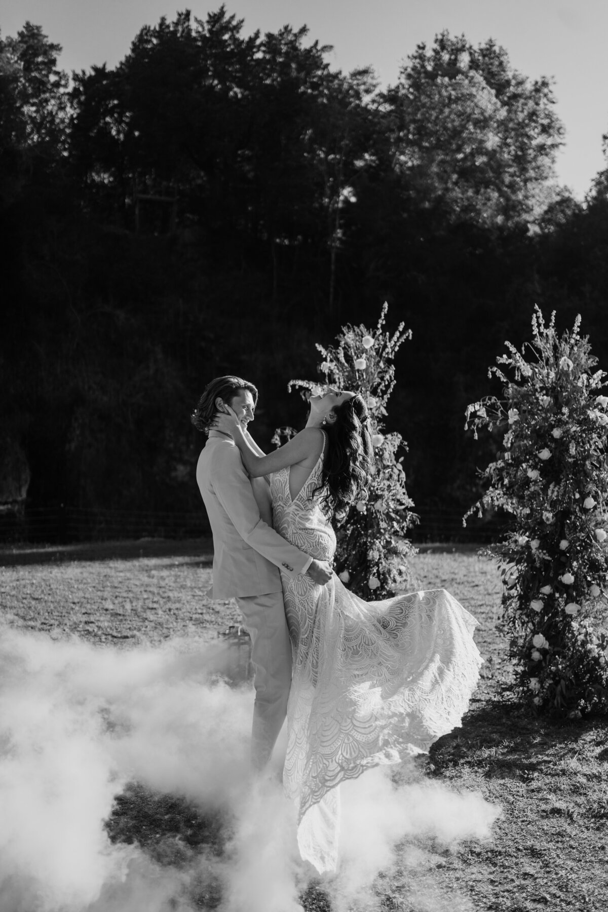 Aspen-Avenue-Florida-Wedding-Photographer-White-Rock-Canyon-Save-The-Date-Florida-Rentals-by-rw-events-romantic-bride-groom-ceremony-fog-machine