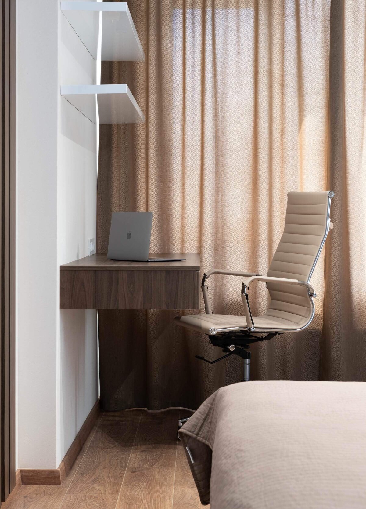 Interior template 36
