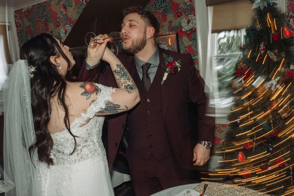 Intimate Wedding and Elopement Photographer33