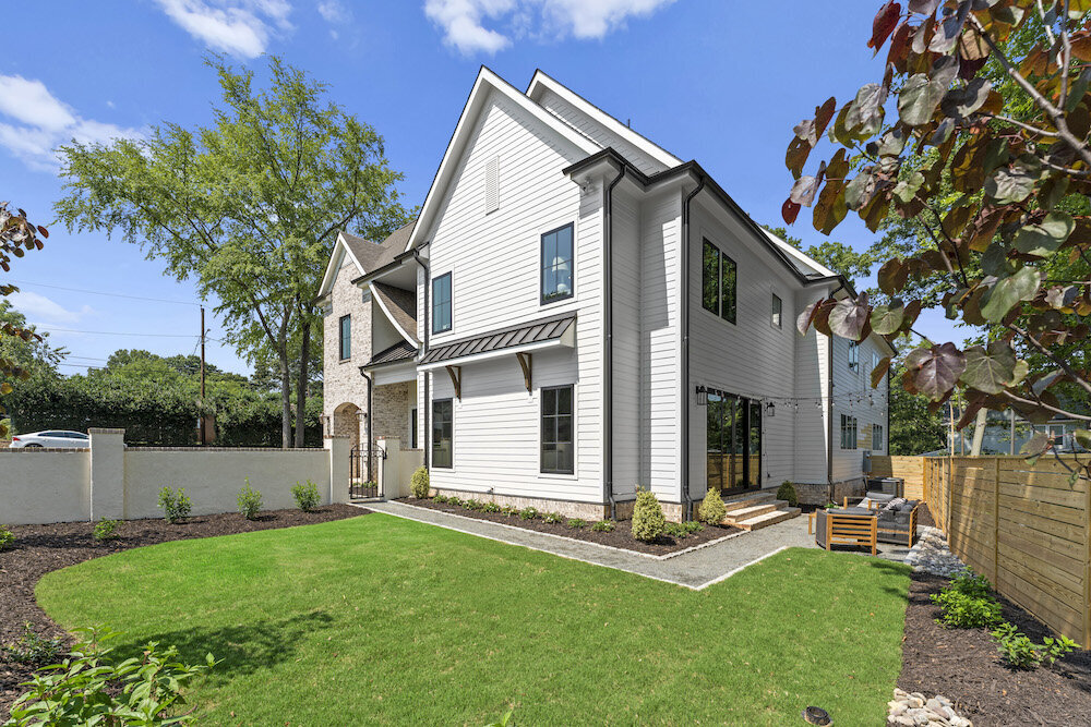 Hallmark Builders - Cotswold Duet - Charlotte new construction homes developer -18