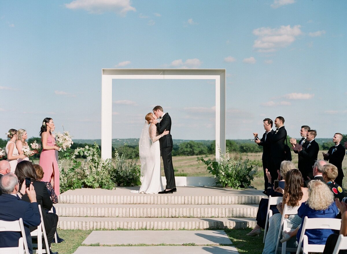 PROSPECT_HOUSE_WEDDING_AUSTIN_TX_MATTHEW_MOORE-00521_A