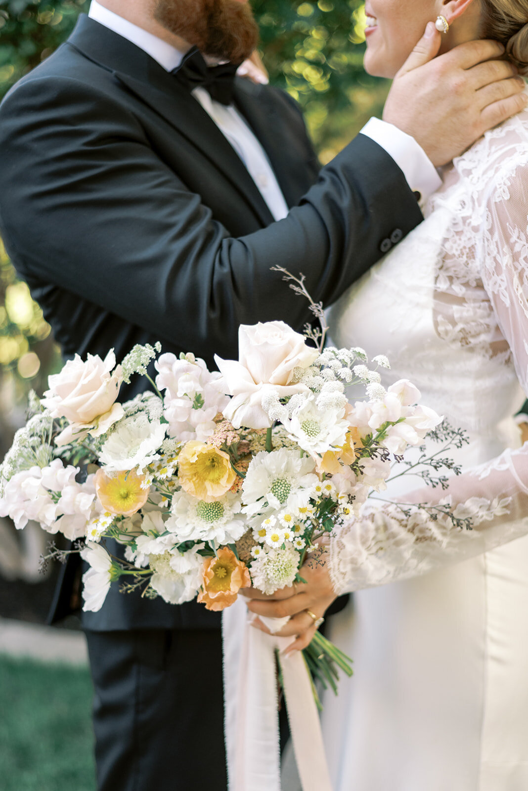 minted-photography-okanagan-kelowna-destination-wedding-photographer-wedding-kelowna-estate-wedding-madison-and-brandon-23