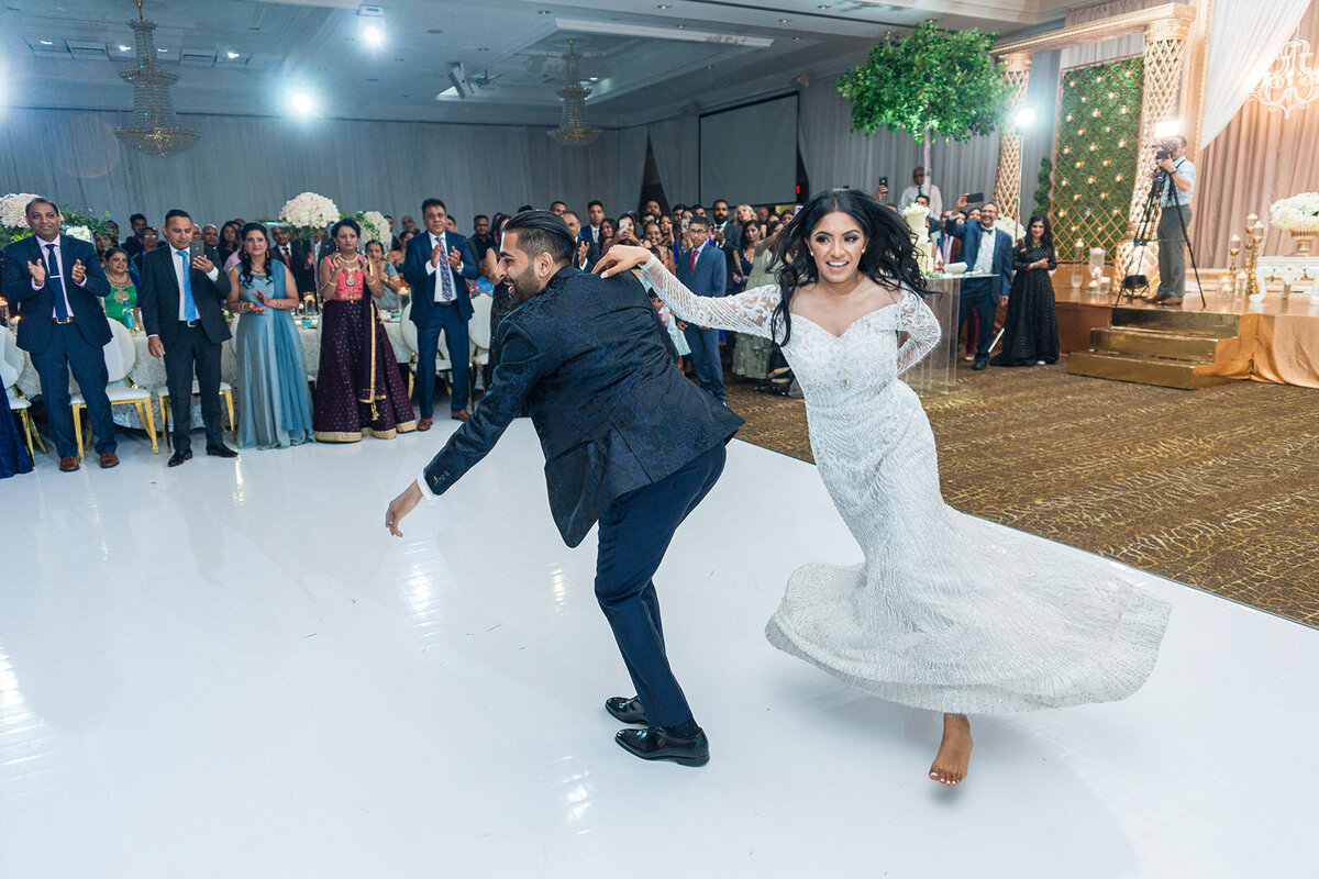 Chicago indian ceremony wedding photography - toronto wedding photographer