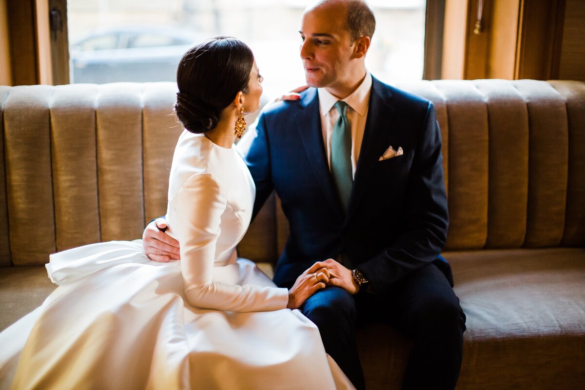 AbieLivesayPhotography-PittsburghWeddingPhotographer-DuquesneClub-AlexandraColin-565