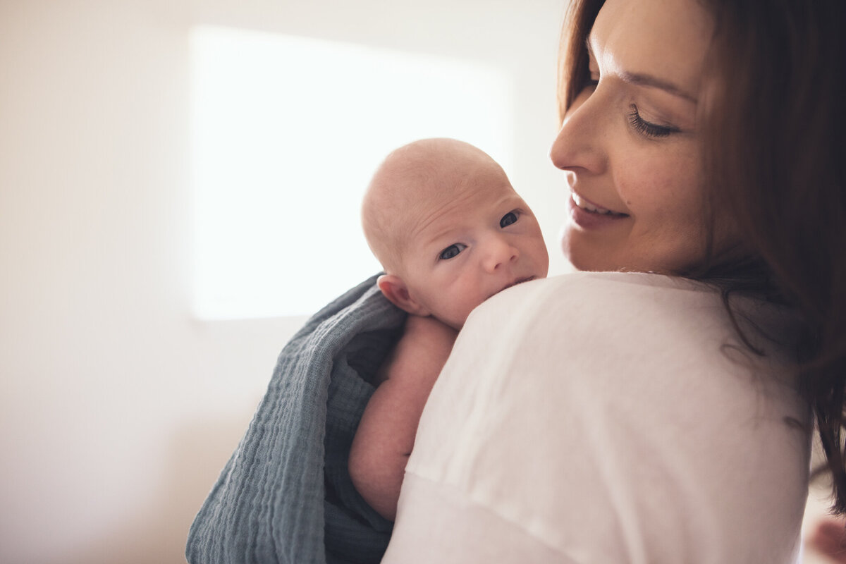 Lindsay-wilson-photography-in-home-newborn-48