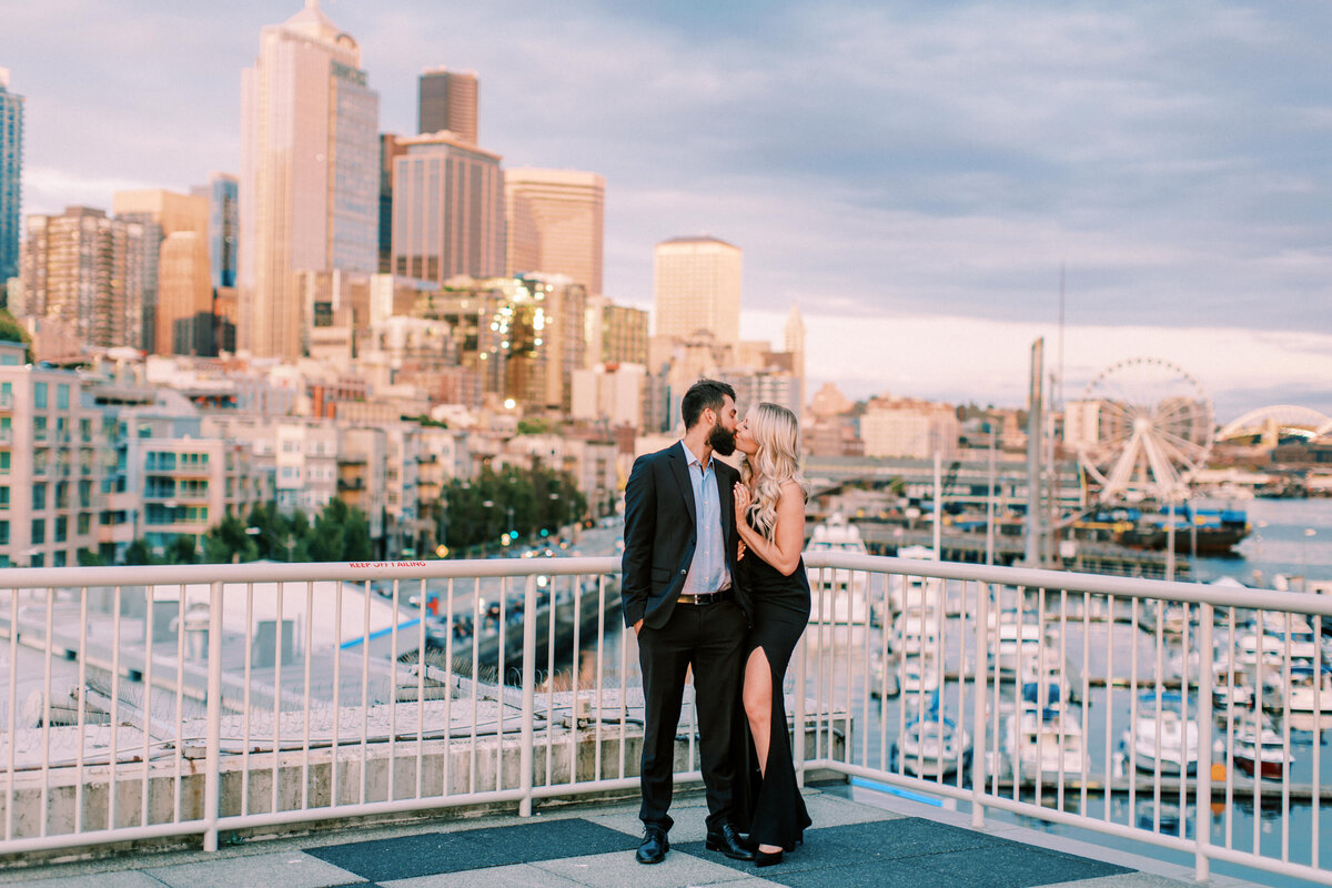 Downtown Seattle Engagement Photos, Rachel Howerton Photography (3)