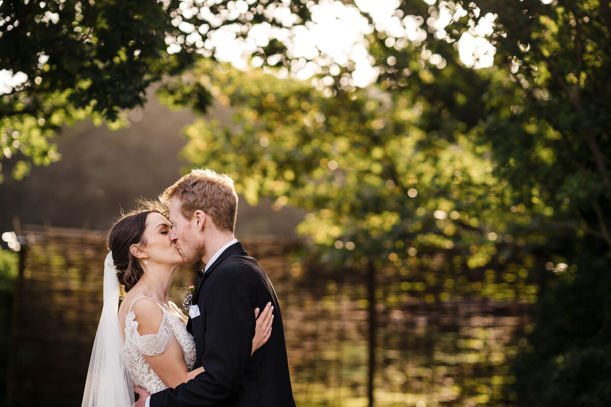 colourful-davenport-house-wedding-photography-985