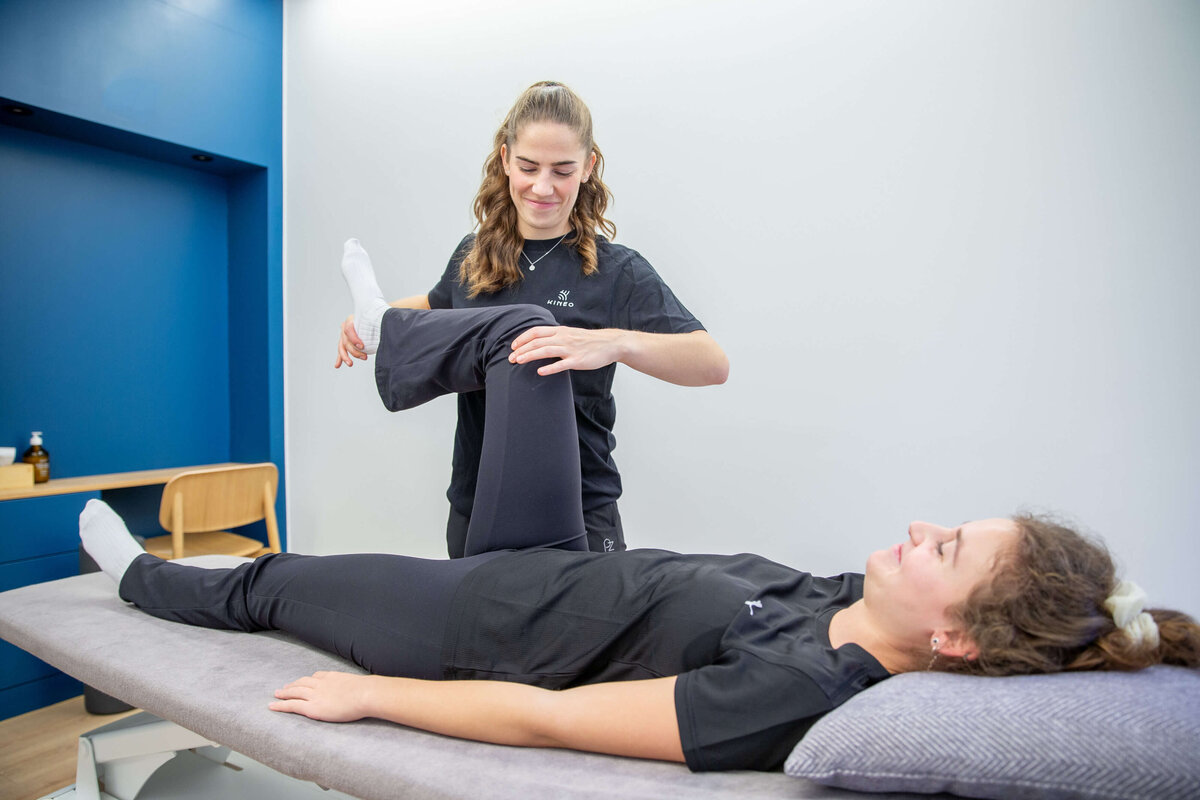 Physiotherapie_massage_Bein_Hüfte_wipkingen