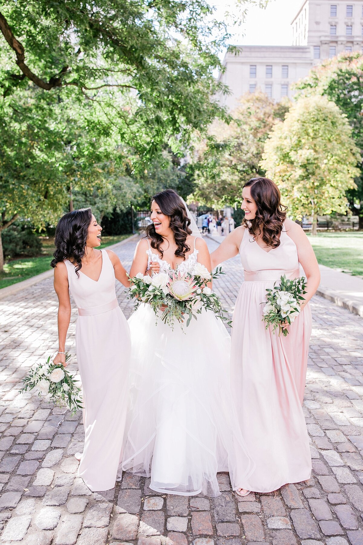 Toronto-Shangri-la-Wedding-Photographer-LauraClarkePhotos_0095