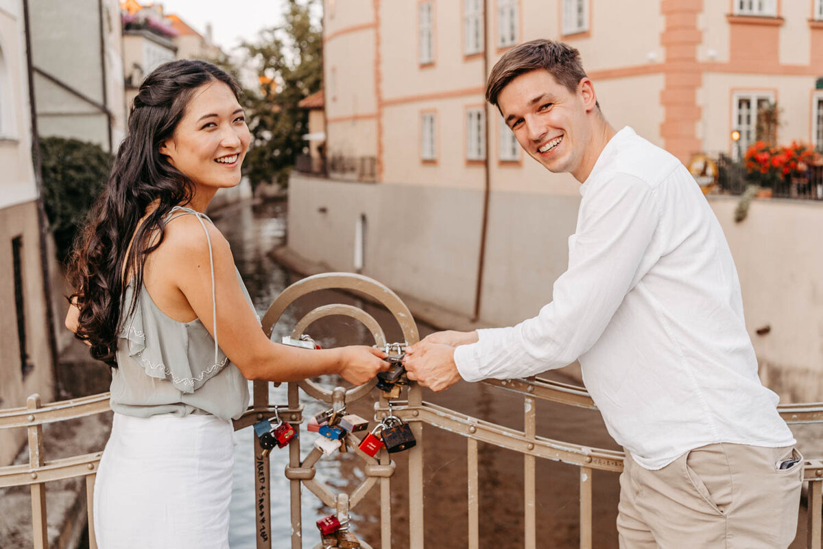 párové_focení-Praha-fotografka_Karolína_Tichá118