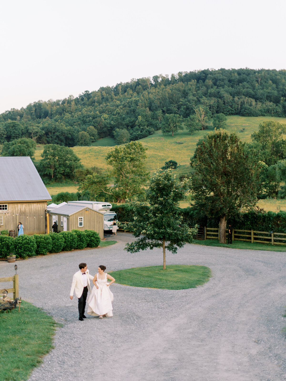 Virginia Big Spring Farm Wedding_Asheville Event Co_27