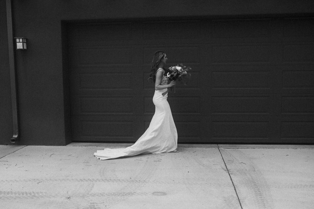 Jen_AW_Bridal_Leah_Dress-234-cca5c444-a1c4bde9