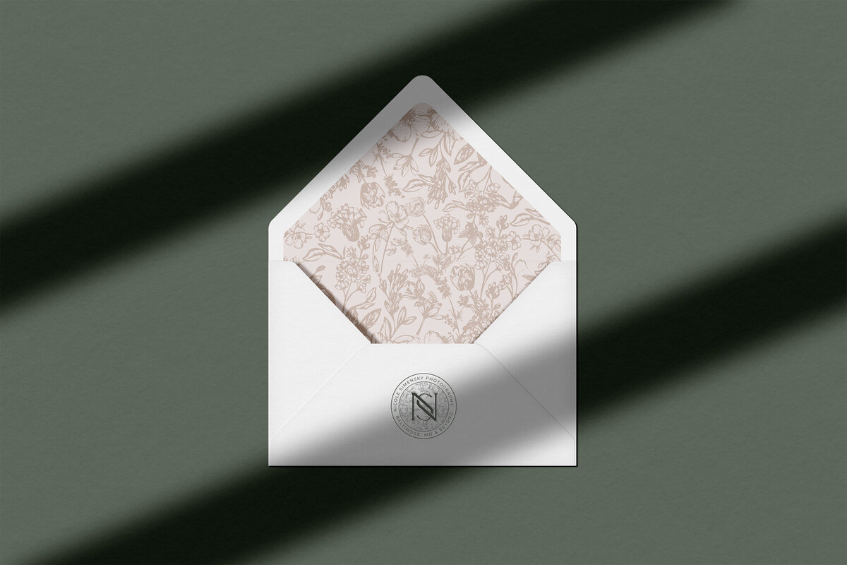 Envelope