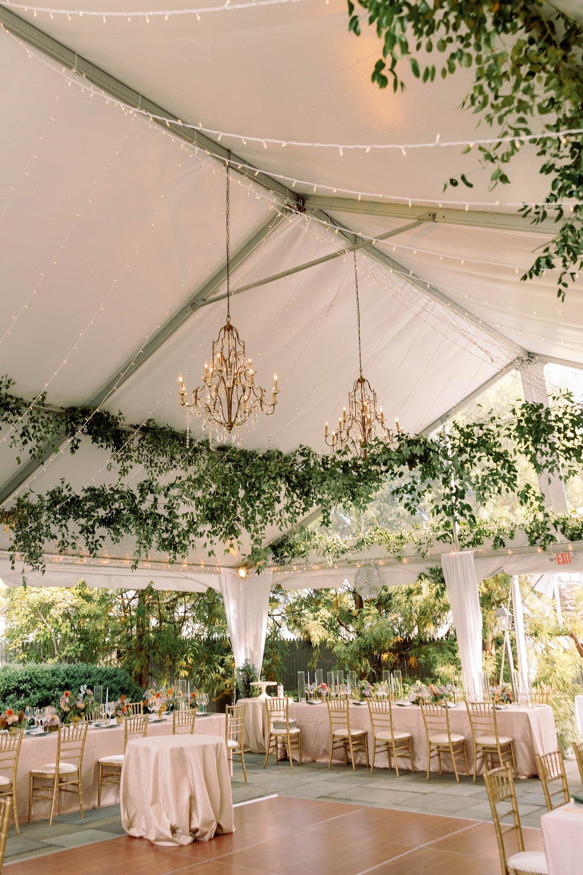 red-fox-inn-wedding-middleburg-wedding-photographer-rebecca-crosby-photography_3981
