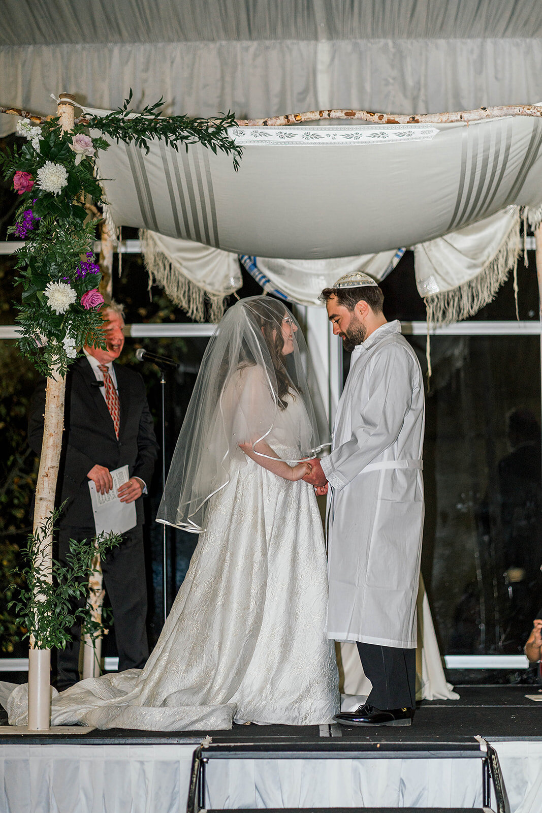 Eliana-Melmed-Photography-Chicago-LosAngeles-Jewish-WeddingPhotography-Chuppah-00235