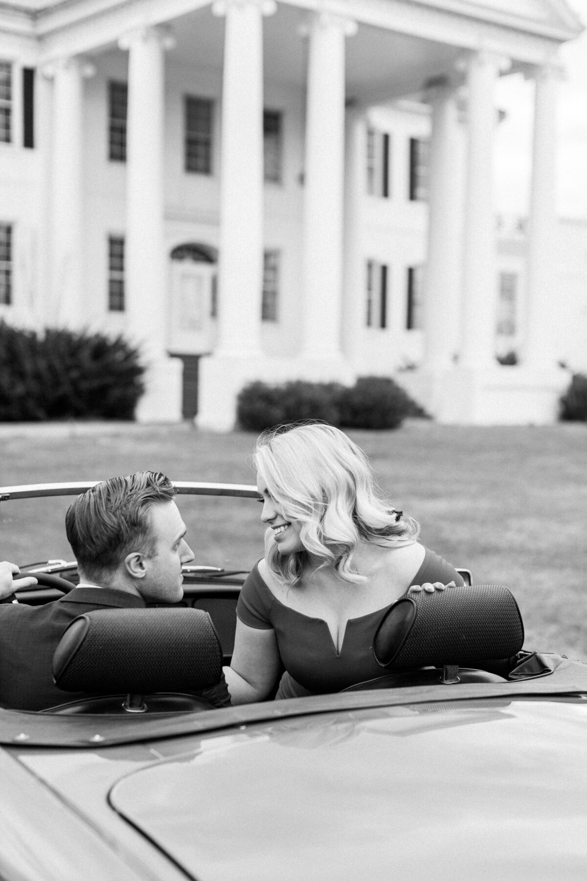 Vintage-Car-Engagement-Photos-DC-Maryland-Silver-Orchard-Creative_0034