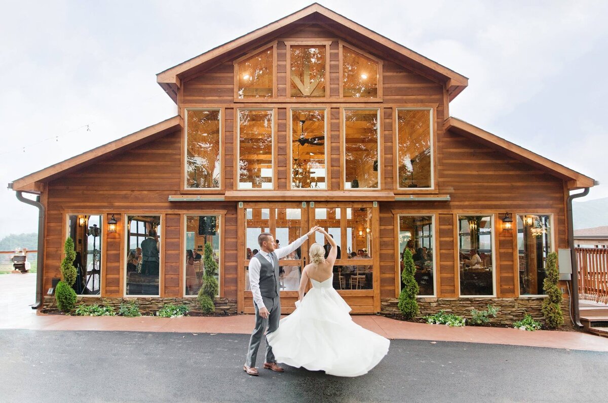 the-magnolia-venue-destination-mountain-tn