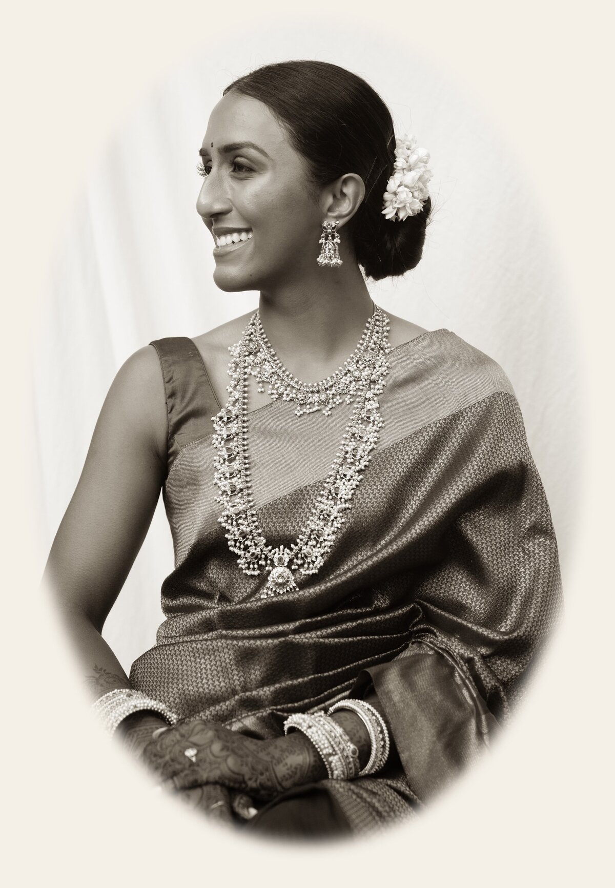 Perfect-Saree-Draping-83