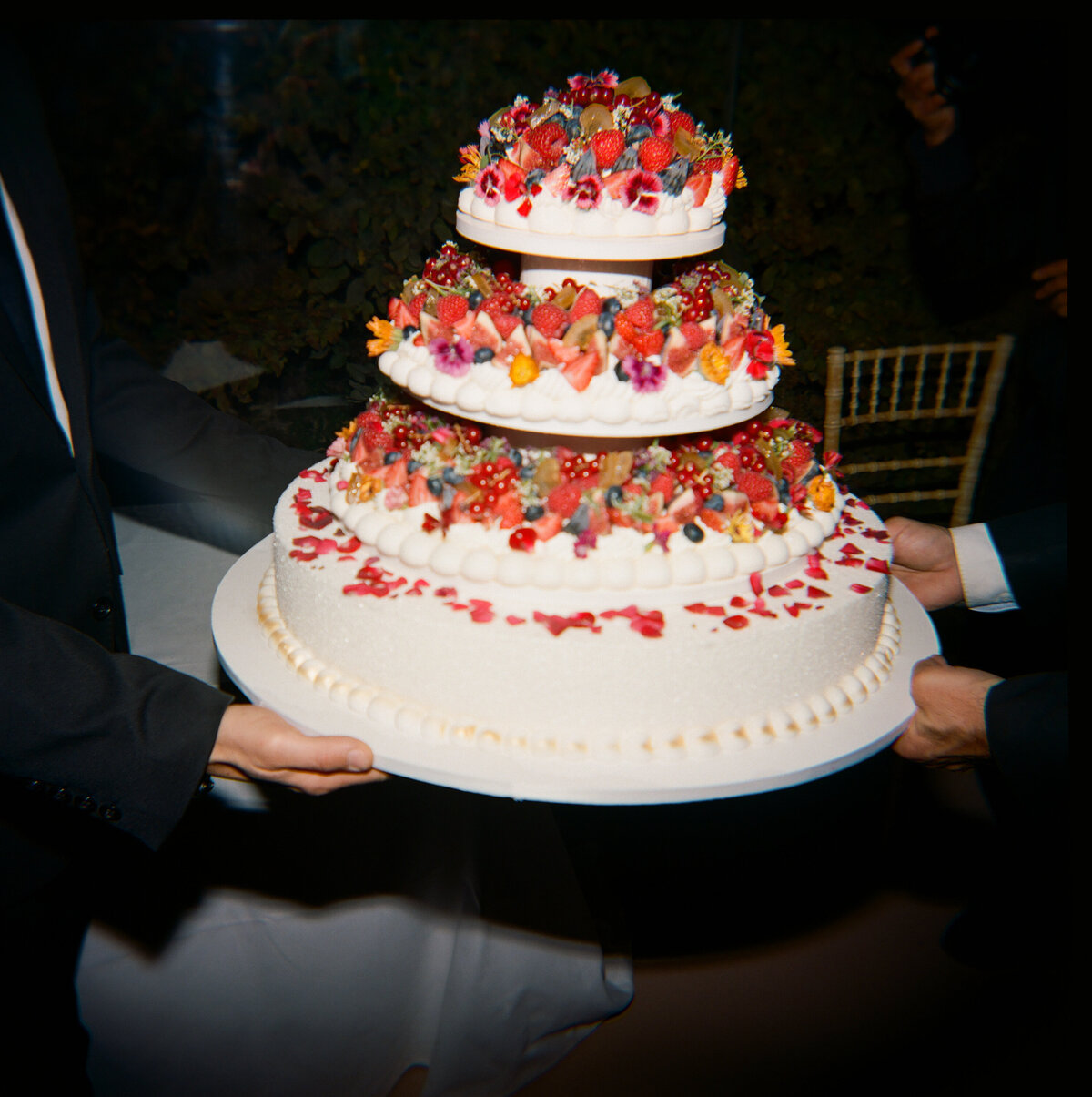 057-REVISED-043EW-ARTISTS-FAVORITES-FINAL230923-1067-1