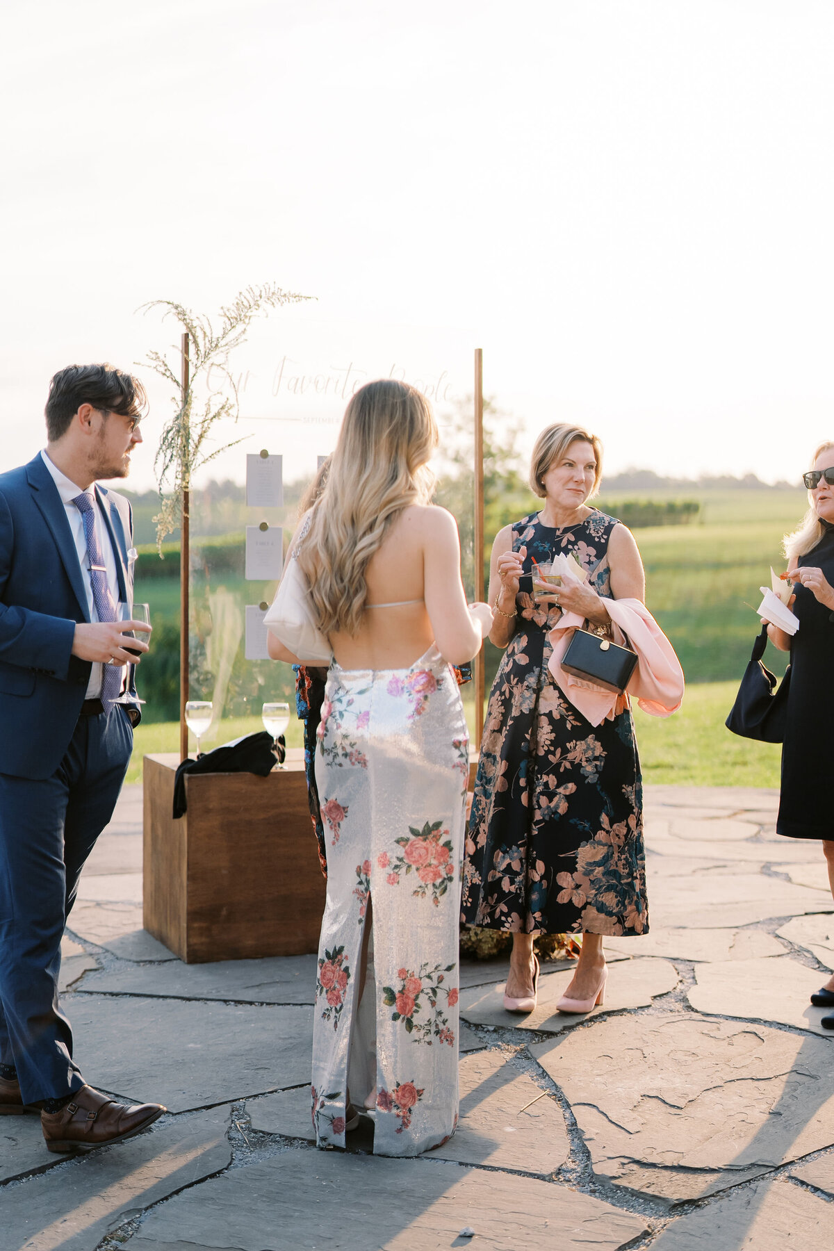CocktailHour_AVWedding_MaddyWilliamsPhotography-51