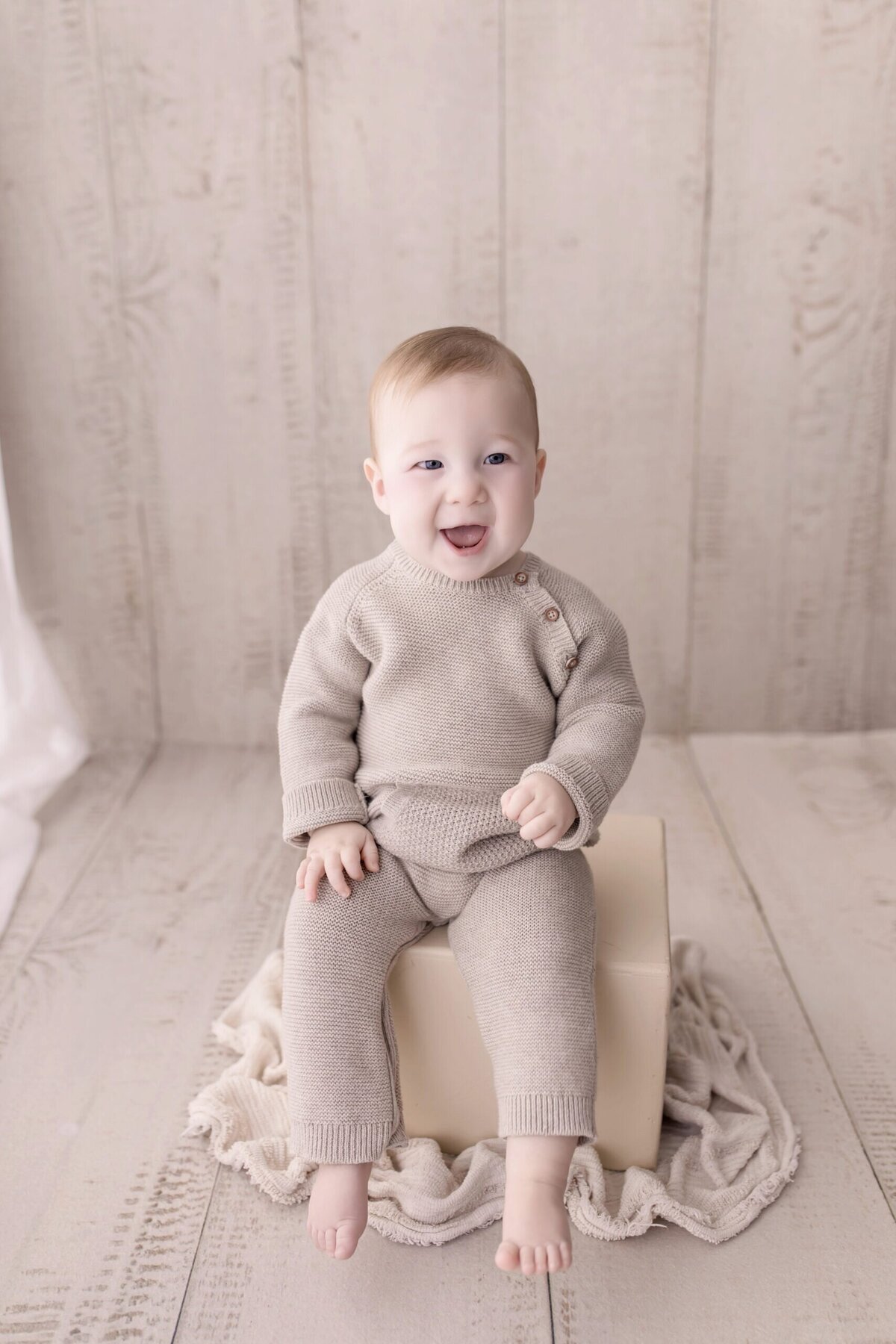 First birthday for a baby boy celebrated in Medina Ohio 