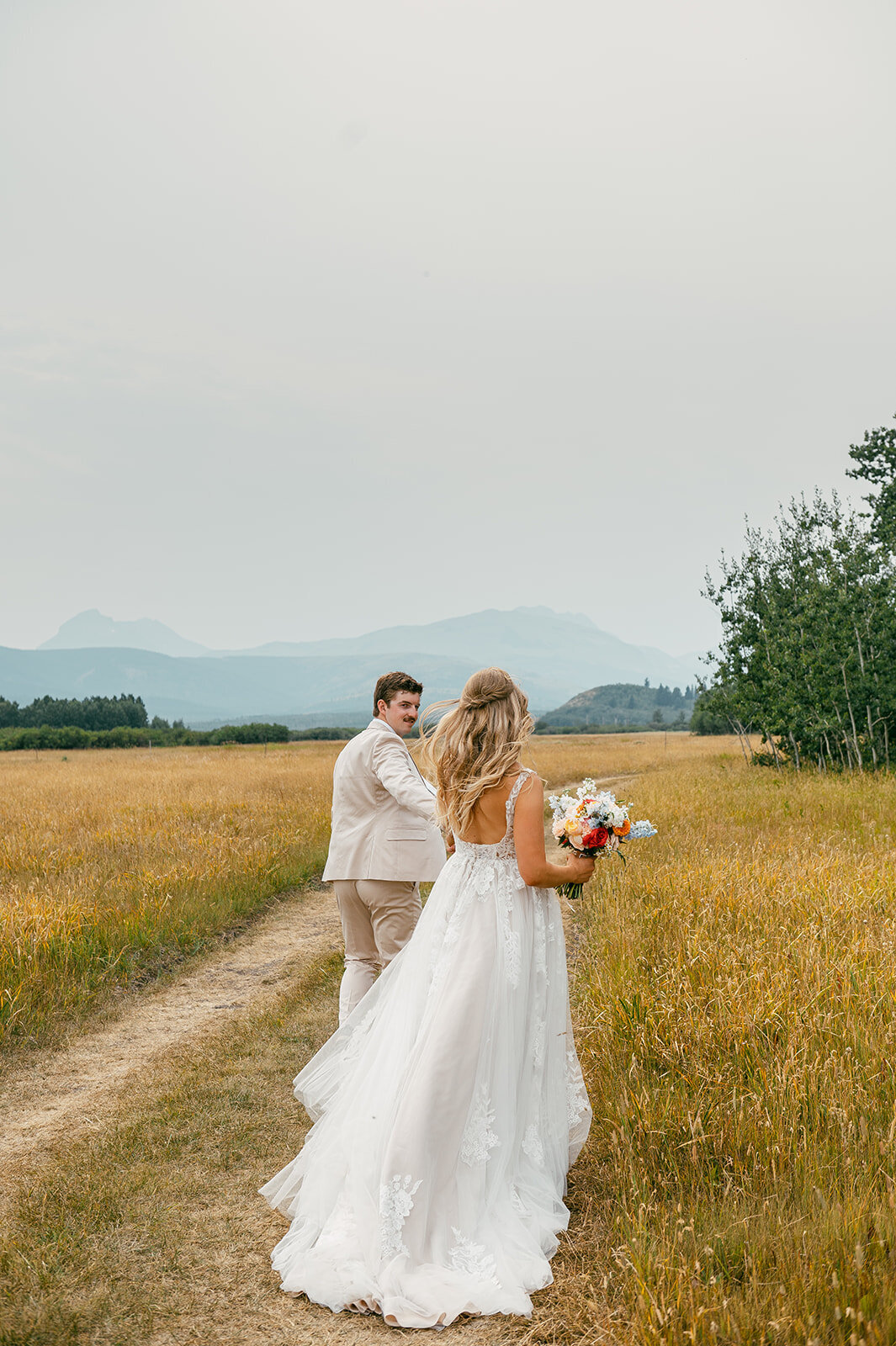 presley-gray-photo-Montana-ranch-elopement-6128